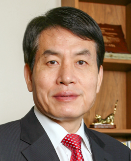 제7대 학장 박춘배 박사